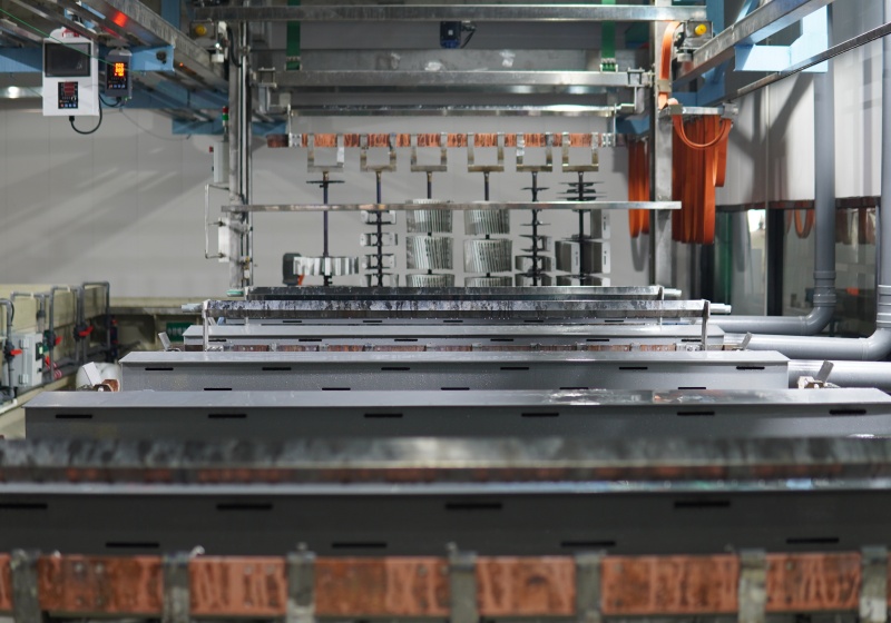 柔性定制化外壳： 永锢如何实现大批量与小批量平衡？