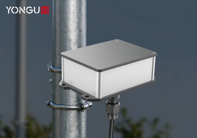 L08A防水<a href=https://www.yonggubox.com target='_blank'>铝外壳</a>噪声监测立杆应用